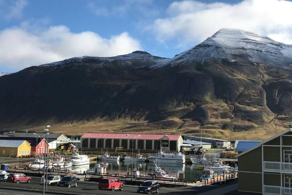 House With A Warm Soul In North Iceland Siglufjordur Екстер'єр фото